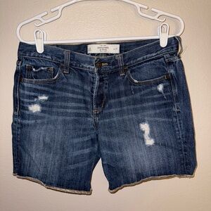 Abercrombie &‎ Fitch Slight Distressing Button Fly Raw Hem Denim Shorts size 27